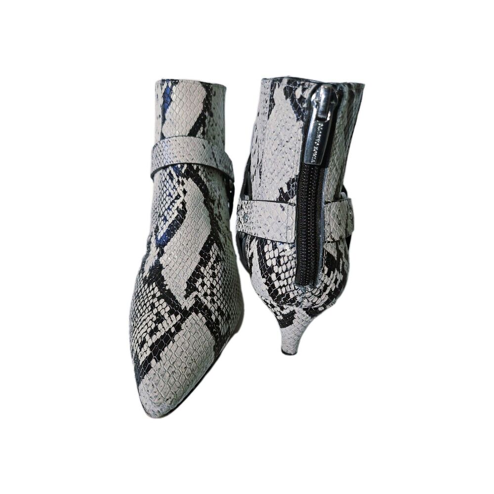 Vince Camuto Snakeskin Ankle Booties Block Heel Size 7.5 - Picture 5 of 7